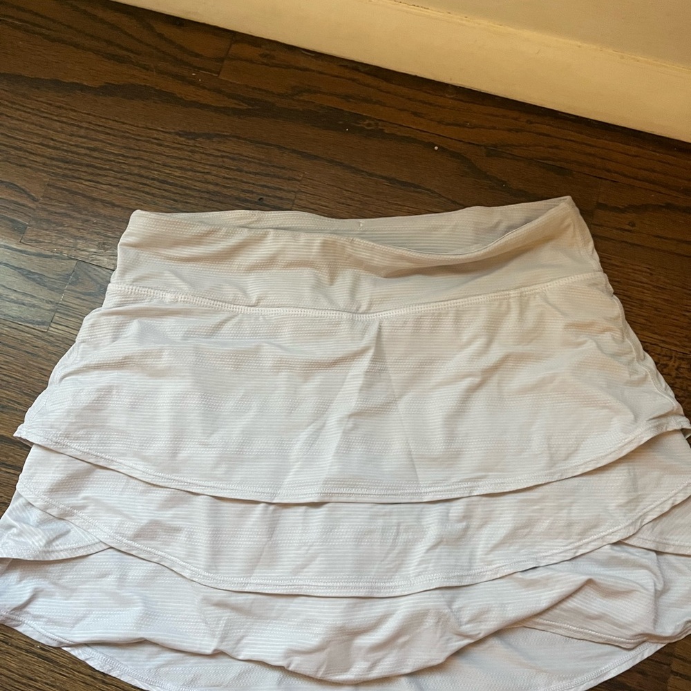 Girls Athleta Cream Bubble Mini Skirt Tiered Casual